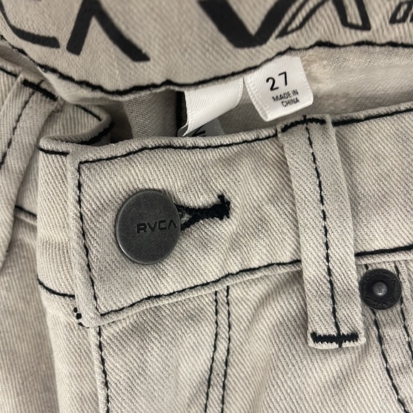 Vintage RVCA Low Rise Distressed Straight Leg Gray Washed Jeans-27 - Picture 5 of 9